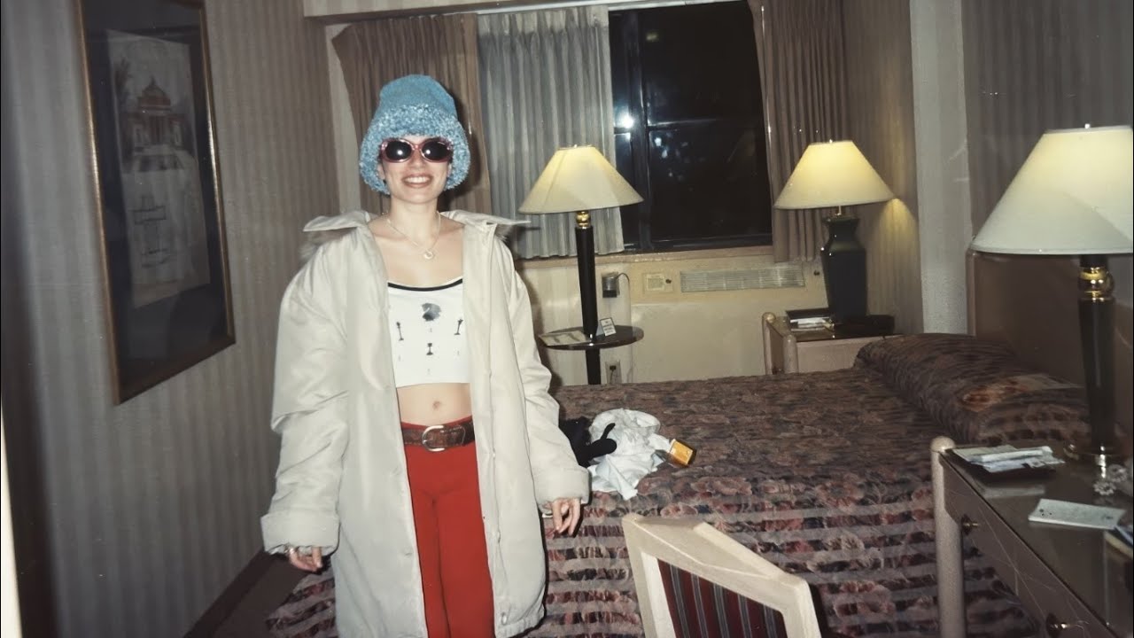 La fille pas cool (The Uncool Girl)